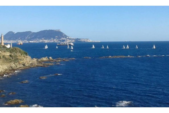 Anuncio de regatas y hoja de inscripción de la segunda prueba