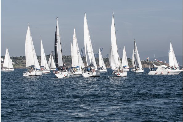 Ceuta Emociona, Upoars y Altarik IV primeros ganadores en el comienzo del XIV Campeonato Interclubs del Estrecho-Ceuta Emociona 2024